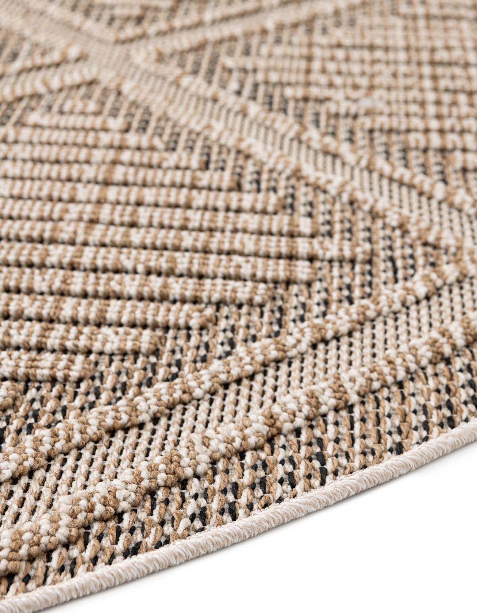 3' 1 x 3' 1 Easy-Clean Trellis Indoor / Outdoor Round Rug