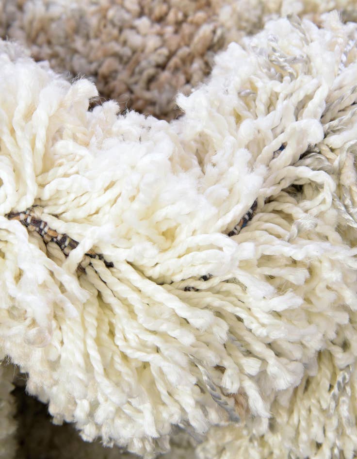 Detail image of 4' x 4' Soft Touch Shag Round Rug