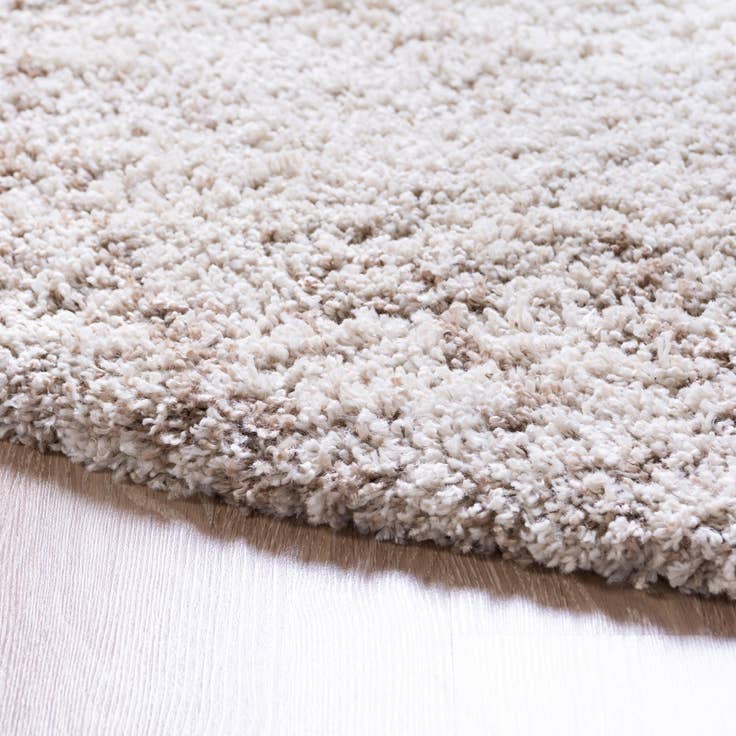 Detail image of 7' 10 x 7' 10 Soft Touch Shag Round Rug