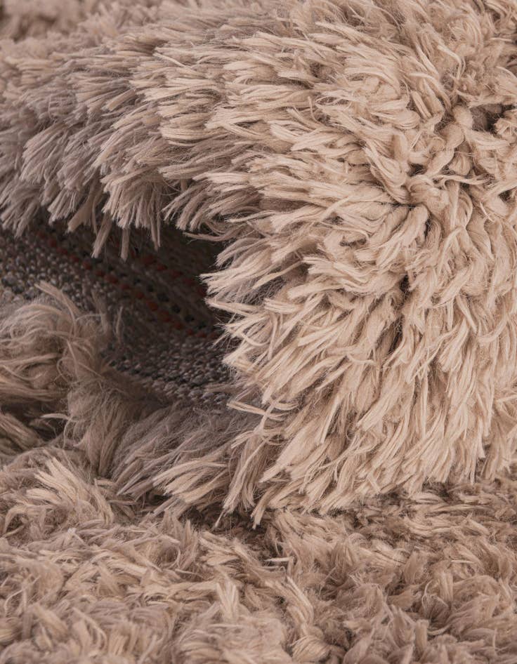 Detail image of 2' x 6' 5 Infinity Shag Runner Rug