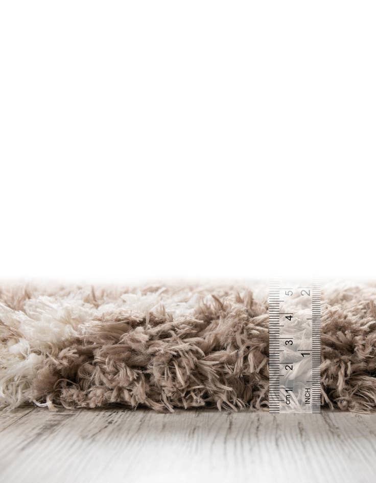 Detail image of 2' 7 x 10' Infinity Shag Runner Rug