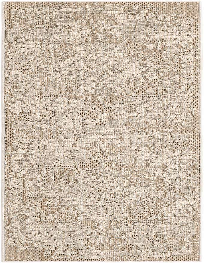 2' x 6' 1 Easy-Clean Traditional Indoor / Outdoor Runner Rug