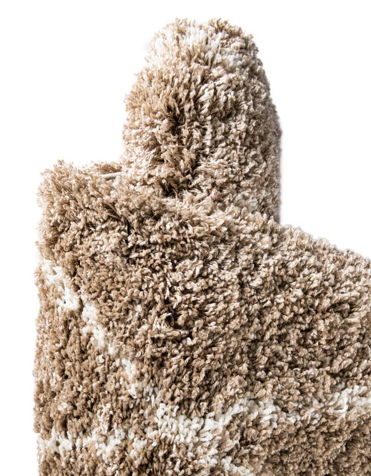 Detail image of 2' 7 x 10' Soft Touch Shag Runner Rug