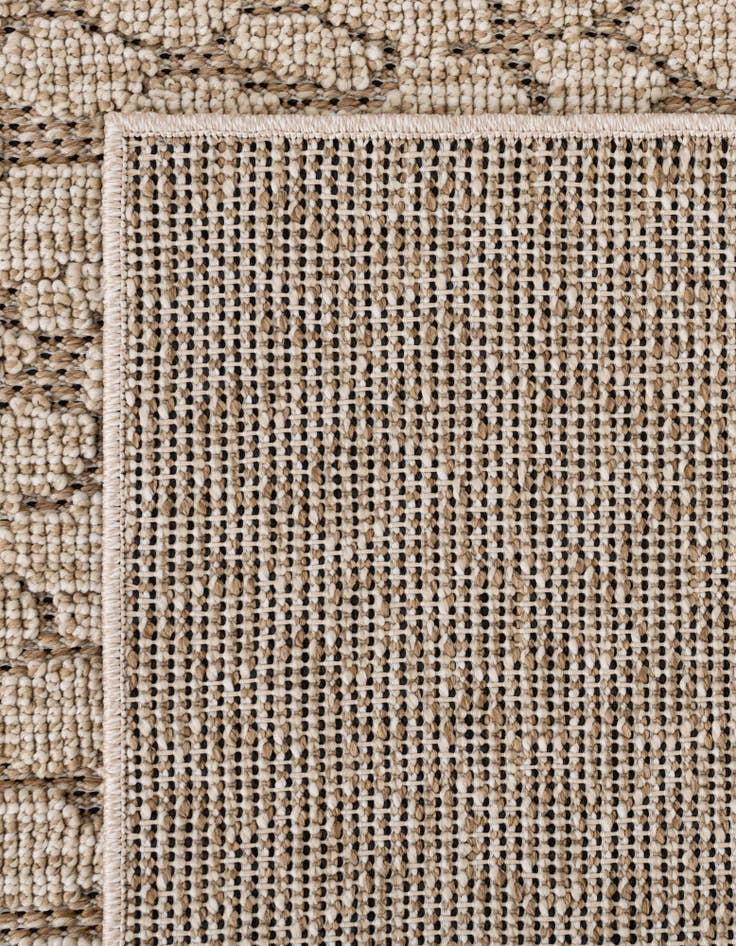 Detail image of 7' 10 x 7' 10  Washable Safari Indoor / Outdoor Square Rug