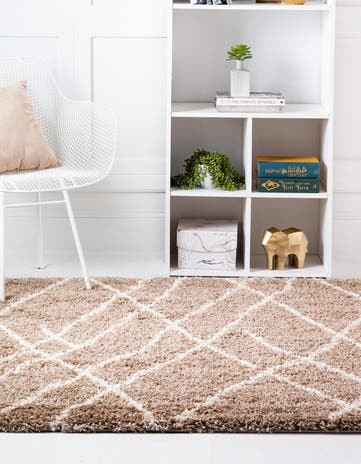 5' 3 x 5' 3 Soft Touch Shag Square Rug