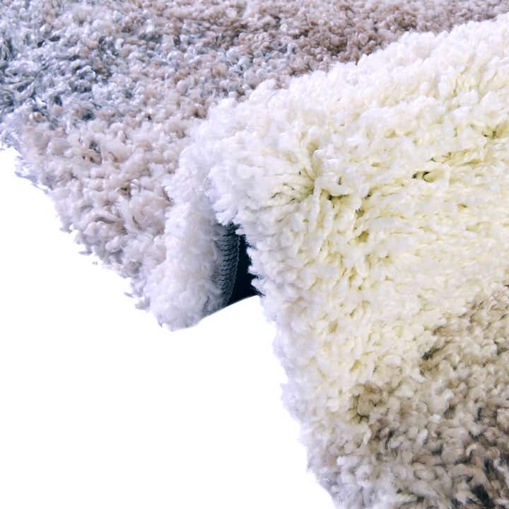 7' 10 x 7' 10 Soft Touch Shag Square Rug