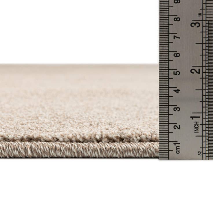 Detail image of 7' 10 x 11' Everyday Solid Rug