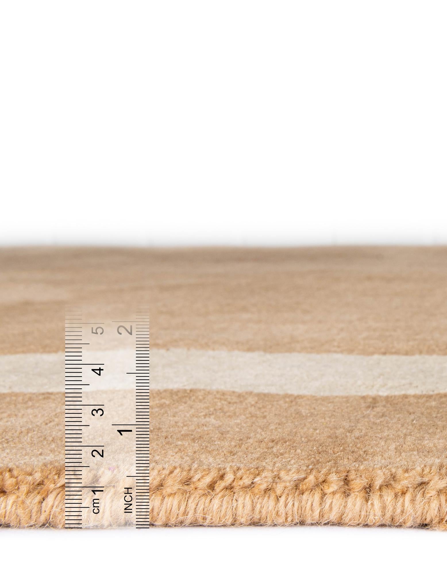 2' x 4' 1 Jill Zarin Border Wool Runner Rug