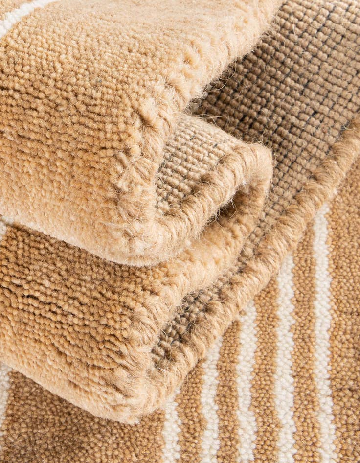 Detail image of 7' 10 x 7' 10 Jill Zarin Striped Wool Square Rug