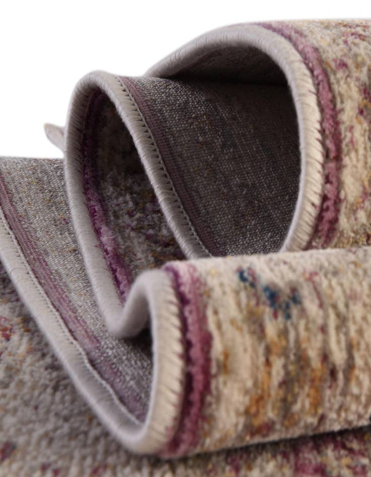 Detail image of 5' 3 x 5' 3 Deepa Octagon Rug