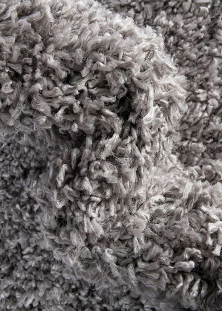 6' 2 x 6' 5 Zermatt Shag Round Rug