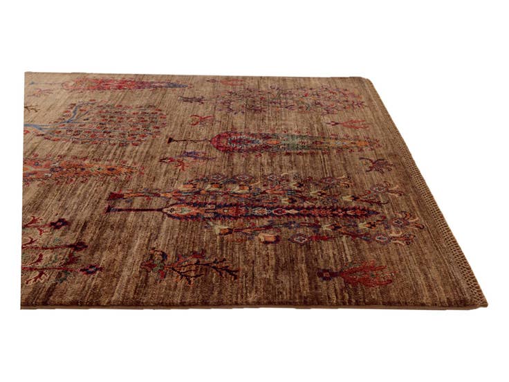 Detail image of 5' 1 x 6' 8 Hand Knotted Ariana Ziegler Rug