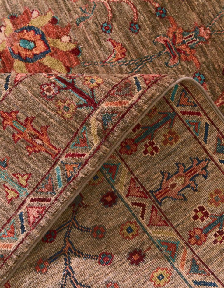 Detail image of 5' 1 x 6' 5 Hand Knotted Ariana Ziegler Rug