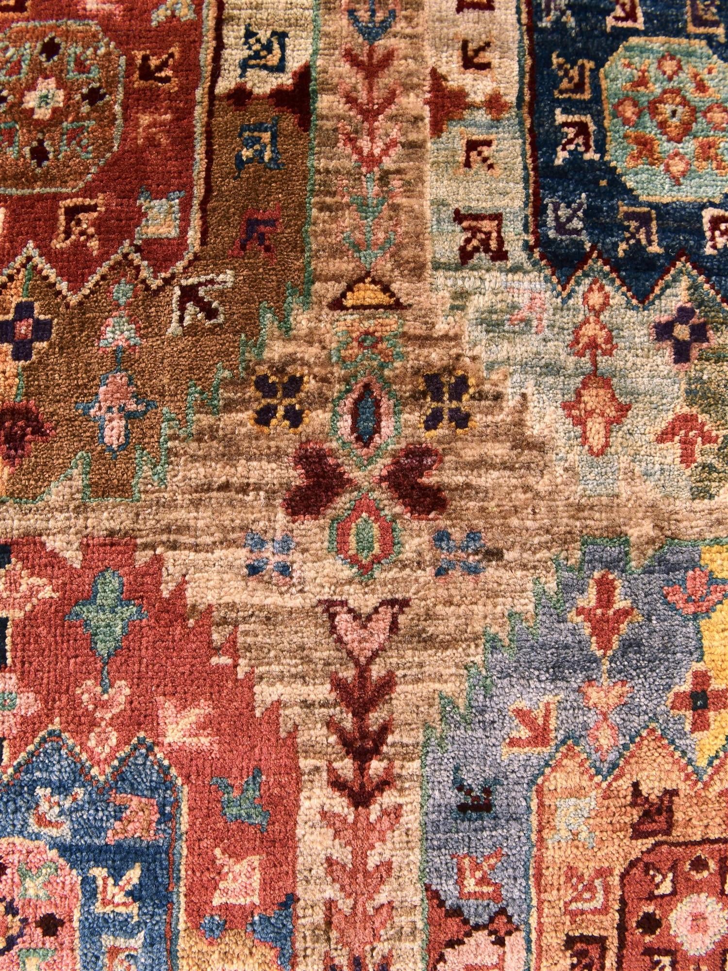 2' x 3' 3 Hand Knotted Ariana Ziegler Rug