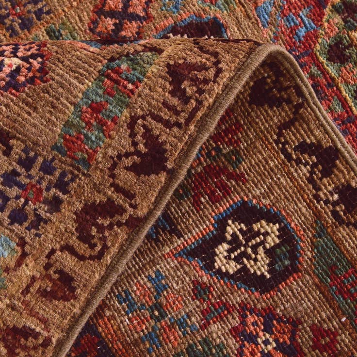 Detail image of 2' x 3' 4 Hand Knotted Mamluk Ziegler Rug