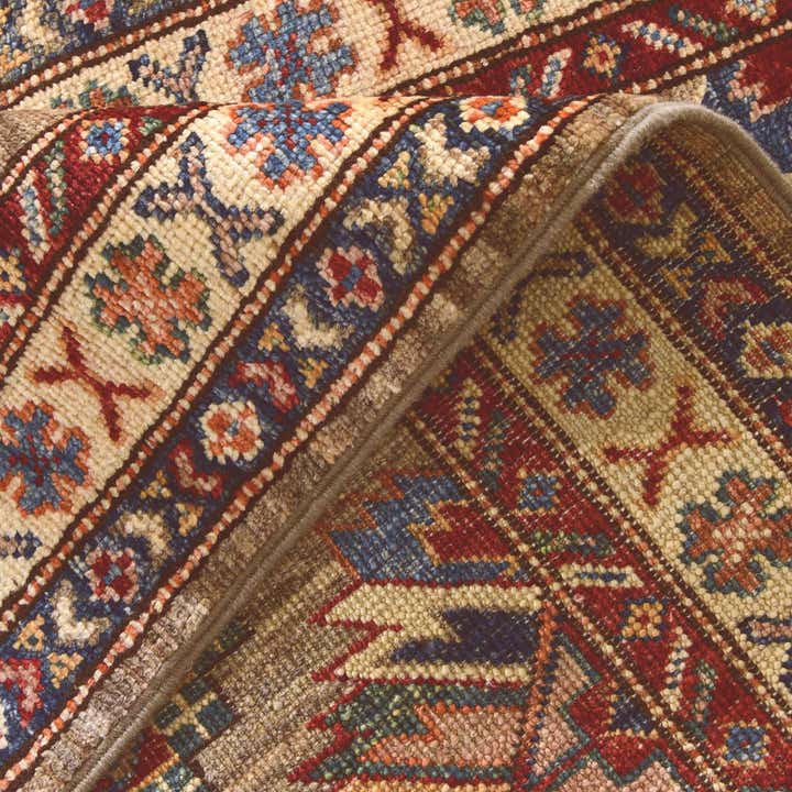 2' 8 x 10' 8 Hand Knotted Kazak Round Rug
