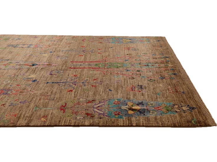 Detail image of 5' 1 x 7' 1 Hand Knotted Ariana Ziegler Rug