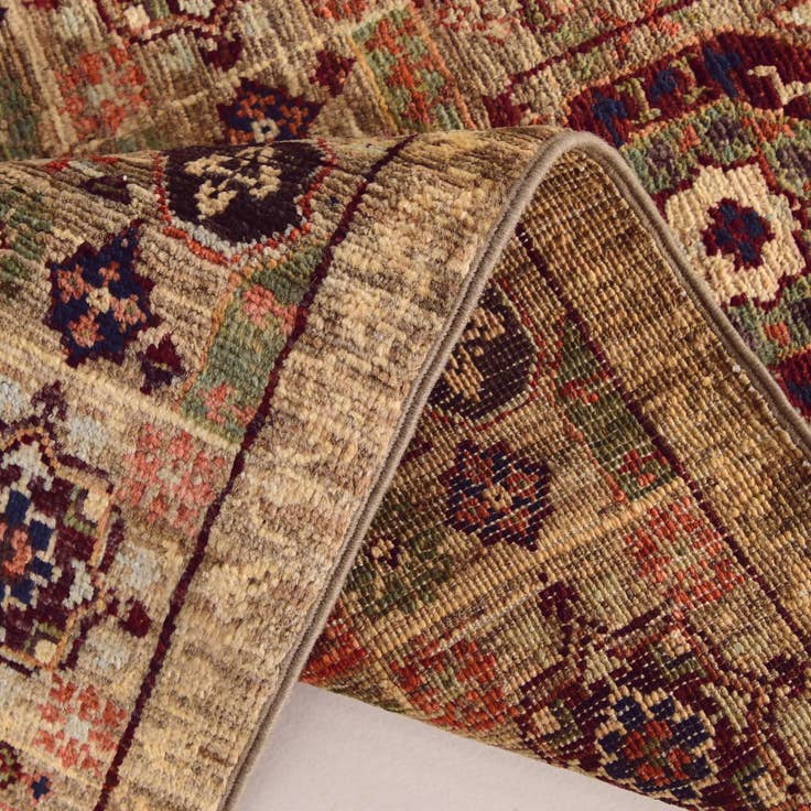 Detail image of 2' x 3' 2 Hand Knotted Mamluk Ziegler Rug