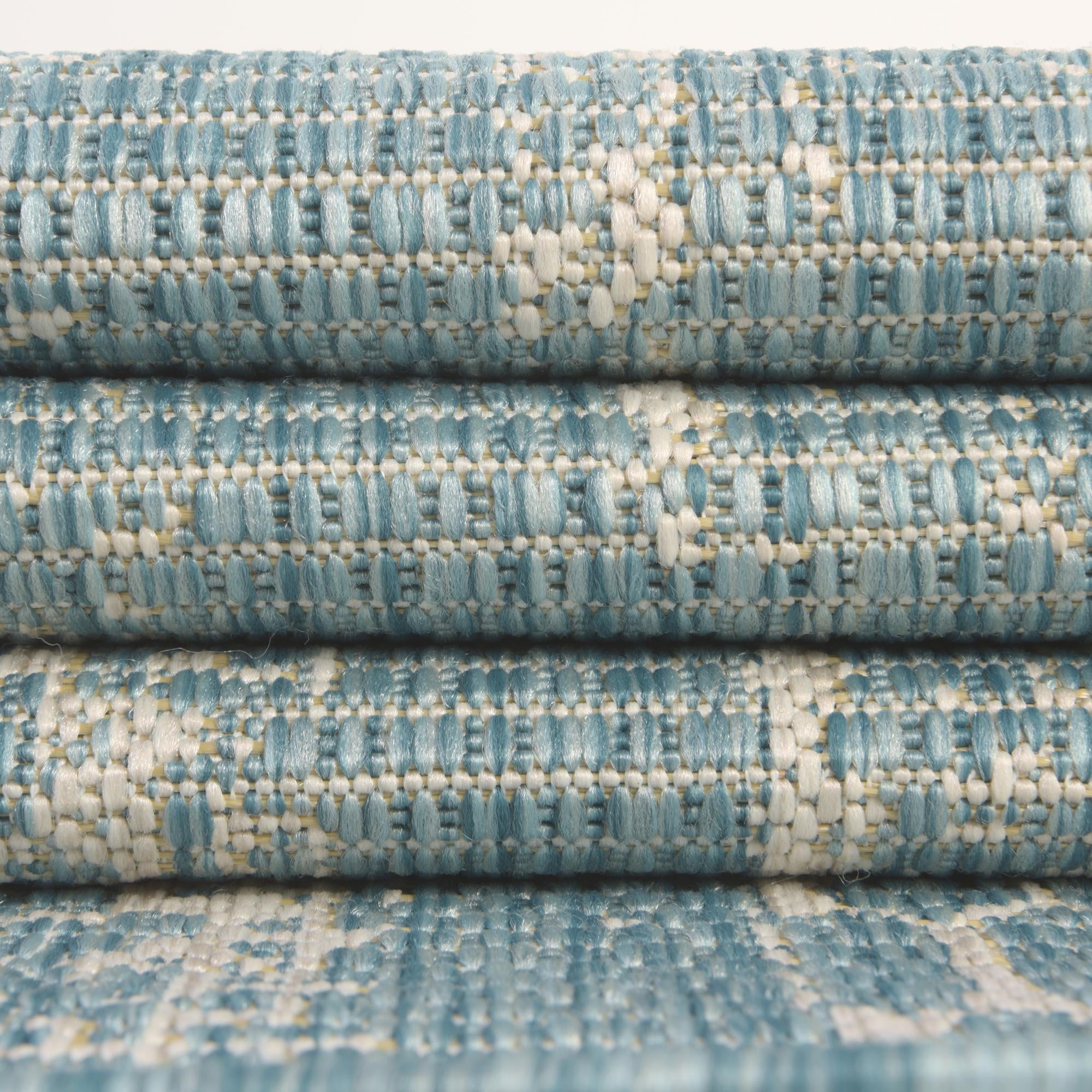 7' 10 x 10' Easy-Clean Bohemian Indoor / Outdoor Rug
