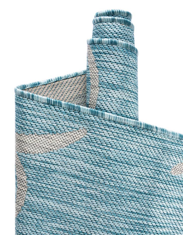 Detail image of 6' x 9'  Washable Botanical Indoor / Outdoor Rug