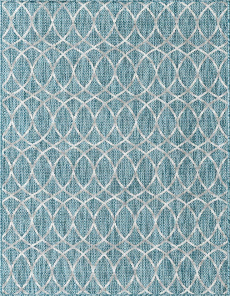 Detail image of 4' x 6' Easy-Clean Lattice Indoor / Outdoor Rug