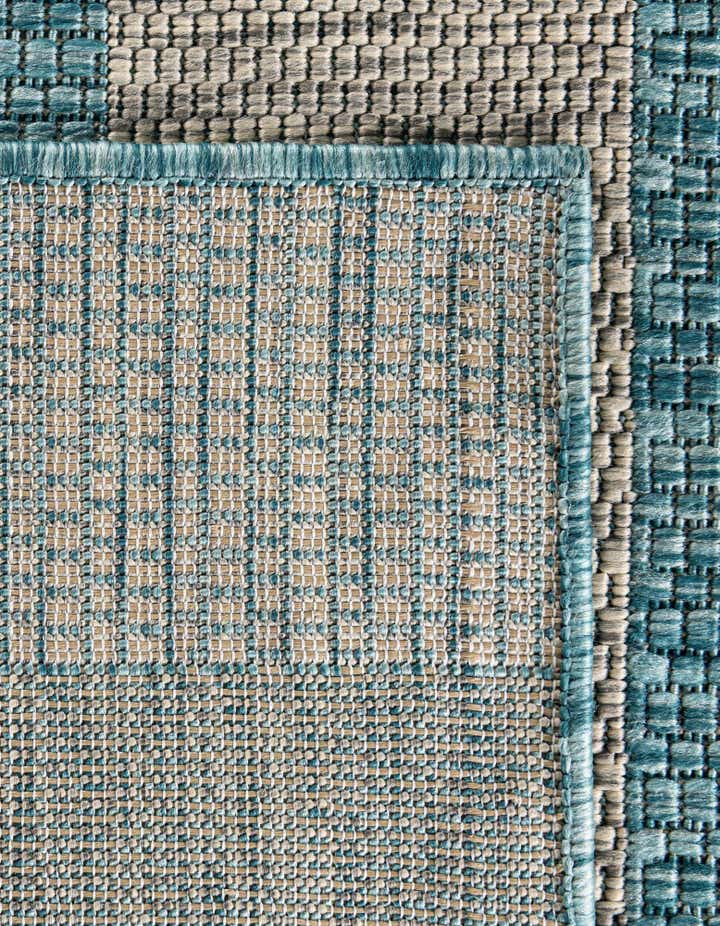 5' 3 x 8' Easy-Clean Ribbon Indoor / Outdoor Rug