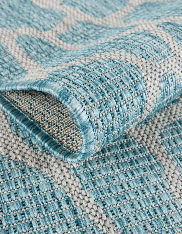 5' 3 x 8' Easy-Clean Safari Indoor / Outdoor Rug