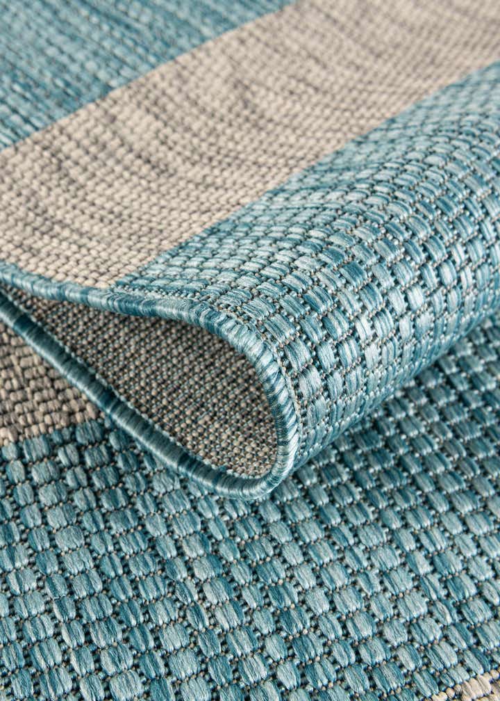 9' x 12' Easy-Clean Striped Indoor / Outdoor Rug