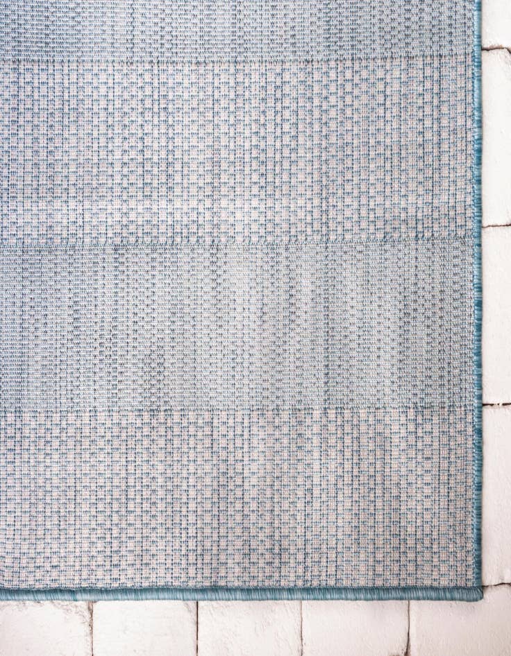 Detail image of 7' x 10'  Washable Striped Indoor / Outdoor Rug