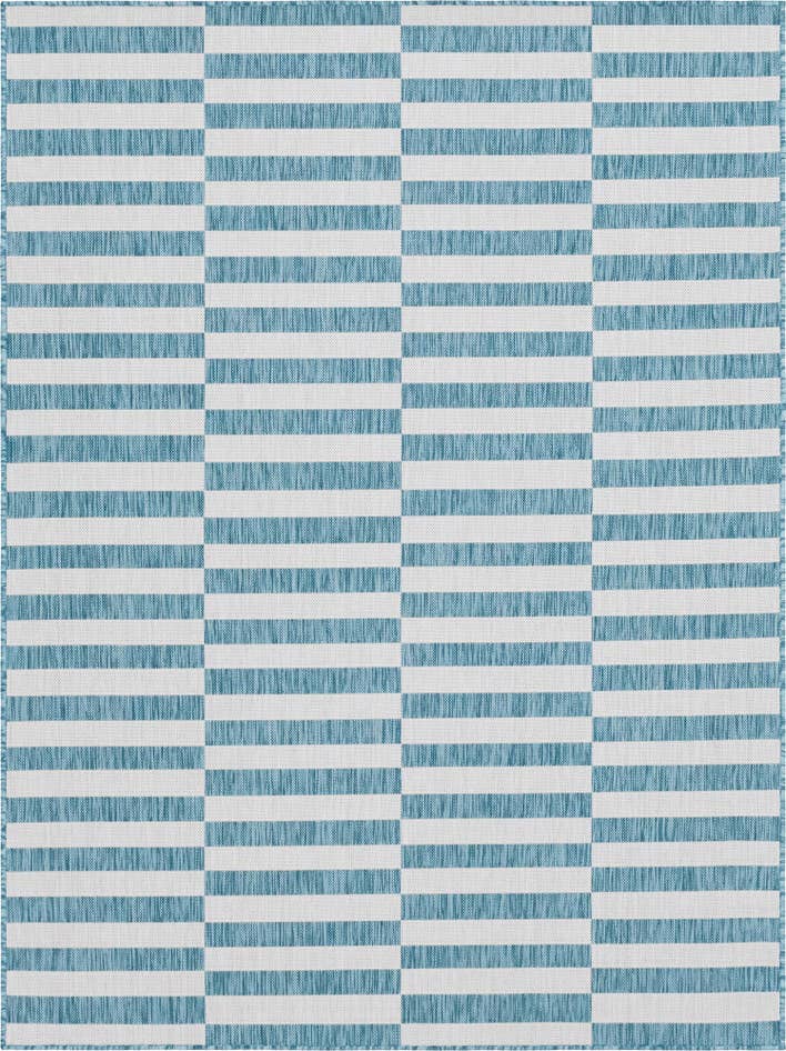 Detail image of 9' x 12' Easy-Clean Striped Indoor / Outdoor Rug