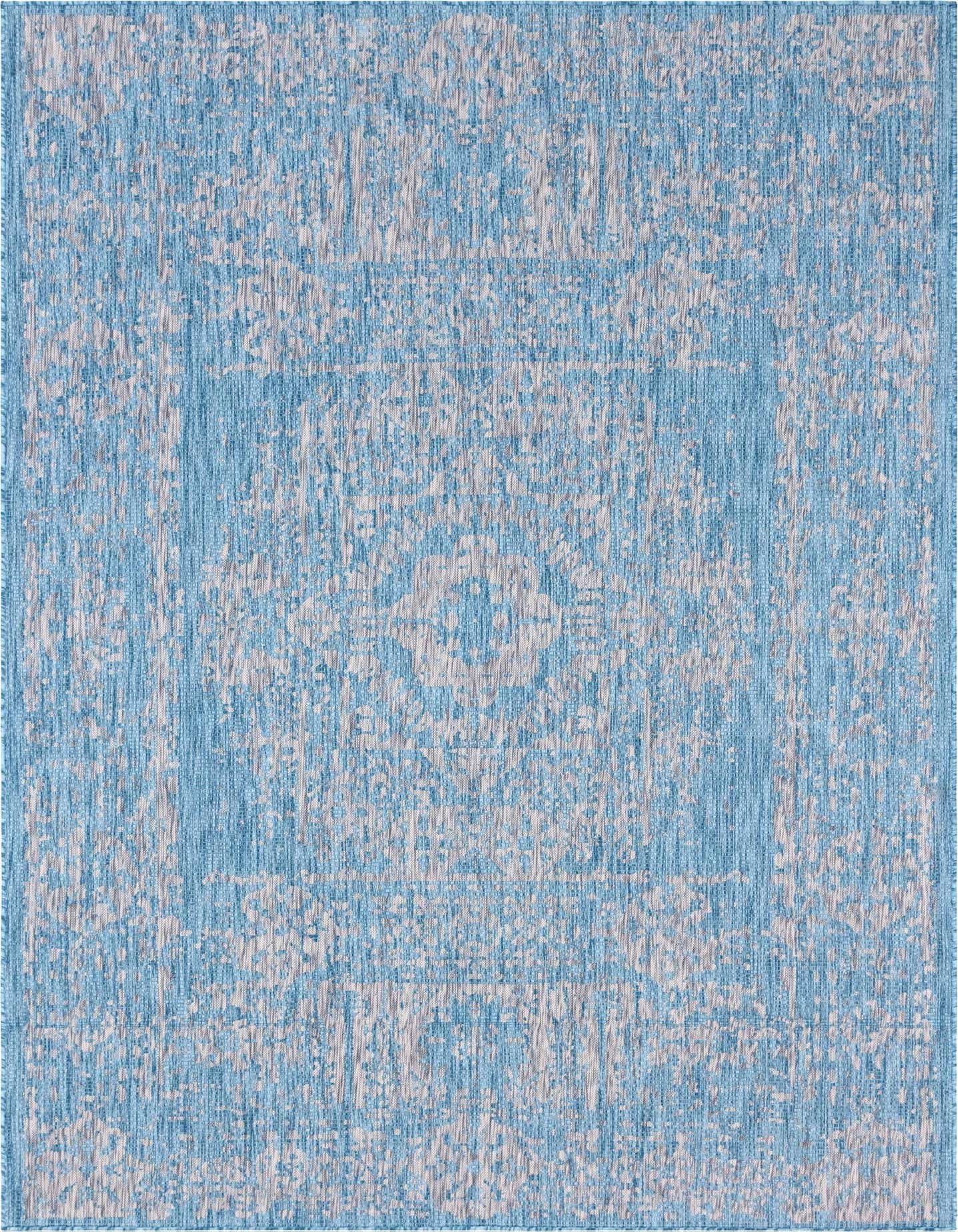 7' 10 x 11' Easy-Clean Traditional Indoor / Outdoor Rug