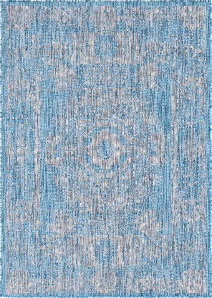 4' x 6' Easy-Clean Traditional Indoor / Outdoor Rug