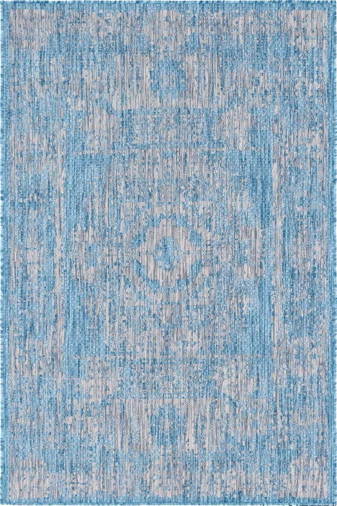 4' x 6' Easy-Clean Traditional Indoor / Outdoor Rug