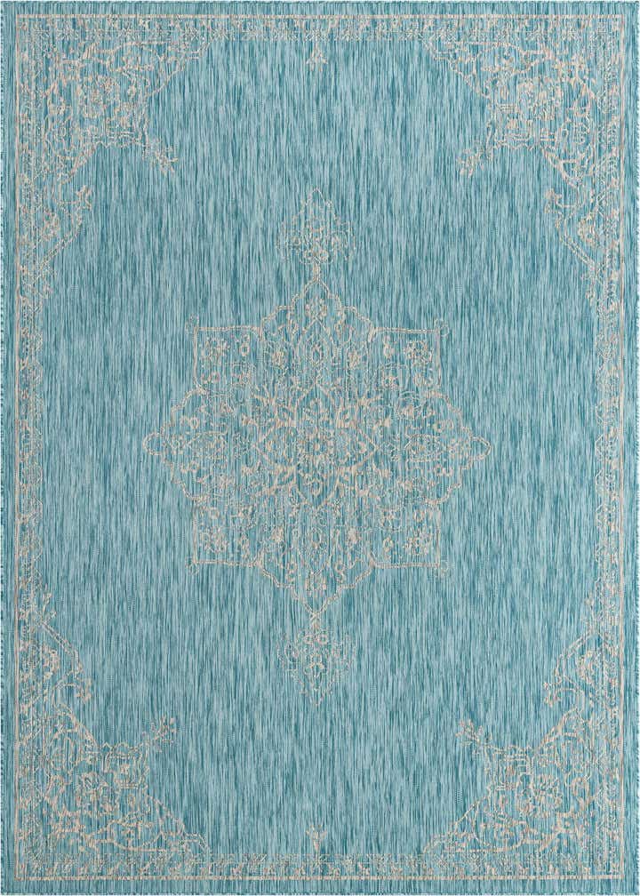 7' 10 x 11' Easy-Clean Traditional Indoor / Outdoor Rug
