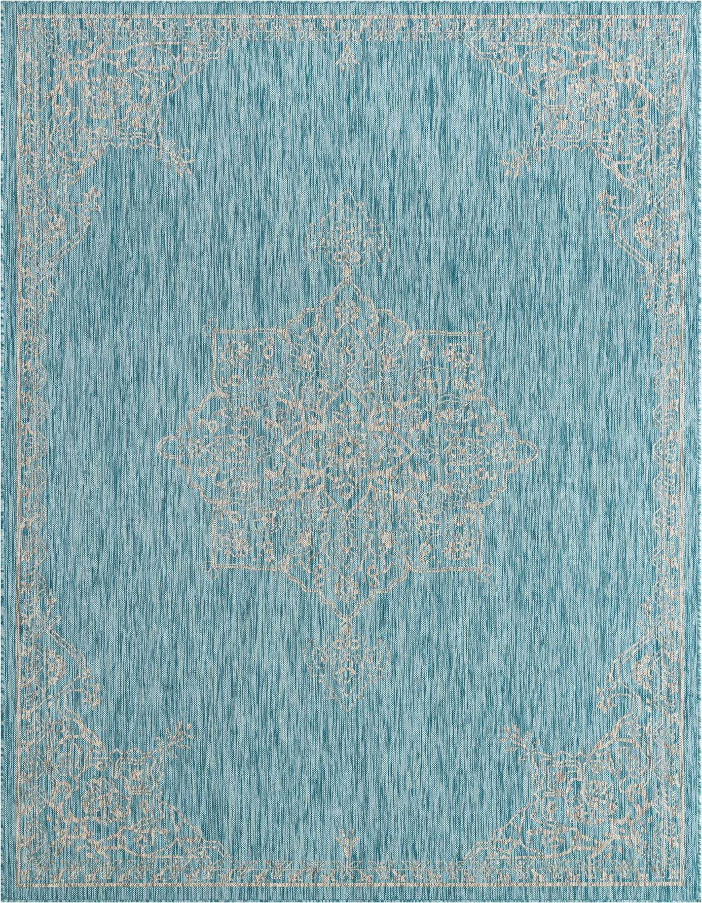 7' 10 x 11' Easy-Clean Traditional Indoor / Outdoor Rug