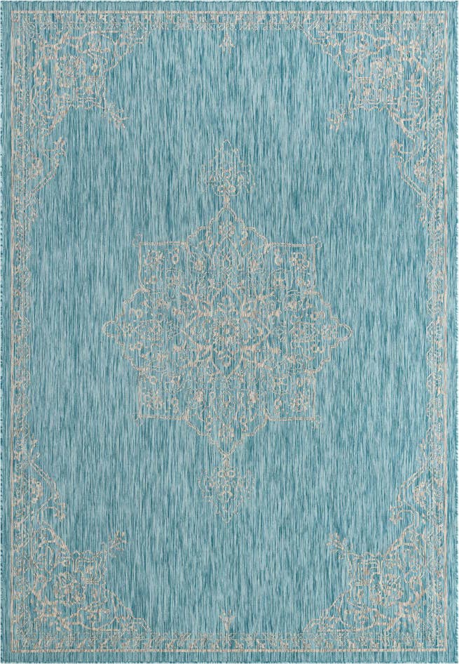 Detail image of 7' 10 x 11' Easy-Clean Traditional Indoor / Outdoor Rug