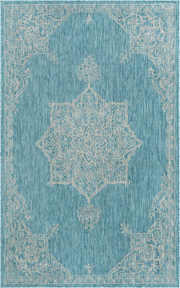 Detail image of 5' 3 x 8' Easy-Clean Traditional Indoor / Outdoor Rug