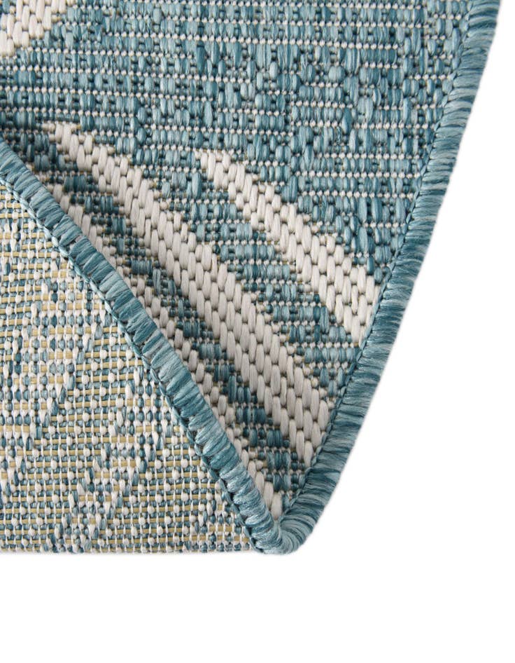 Detail image of 4' x 4' Easy-Clean Botanical Indoor / Outdoor Round Rug