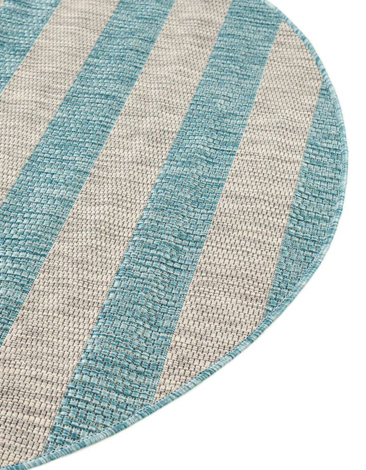 Detail image of 4' x 4'  Washable Striped Indoor / Outdoor Round Rug