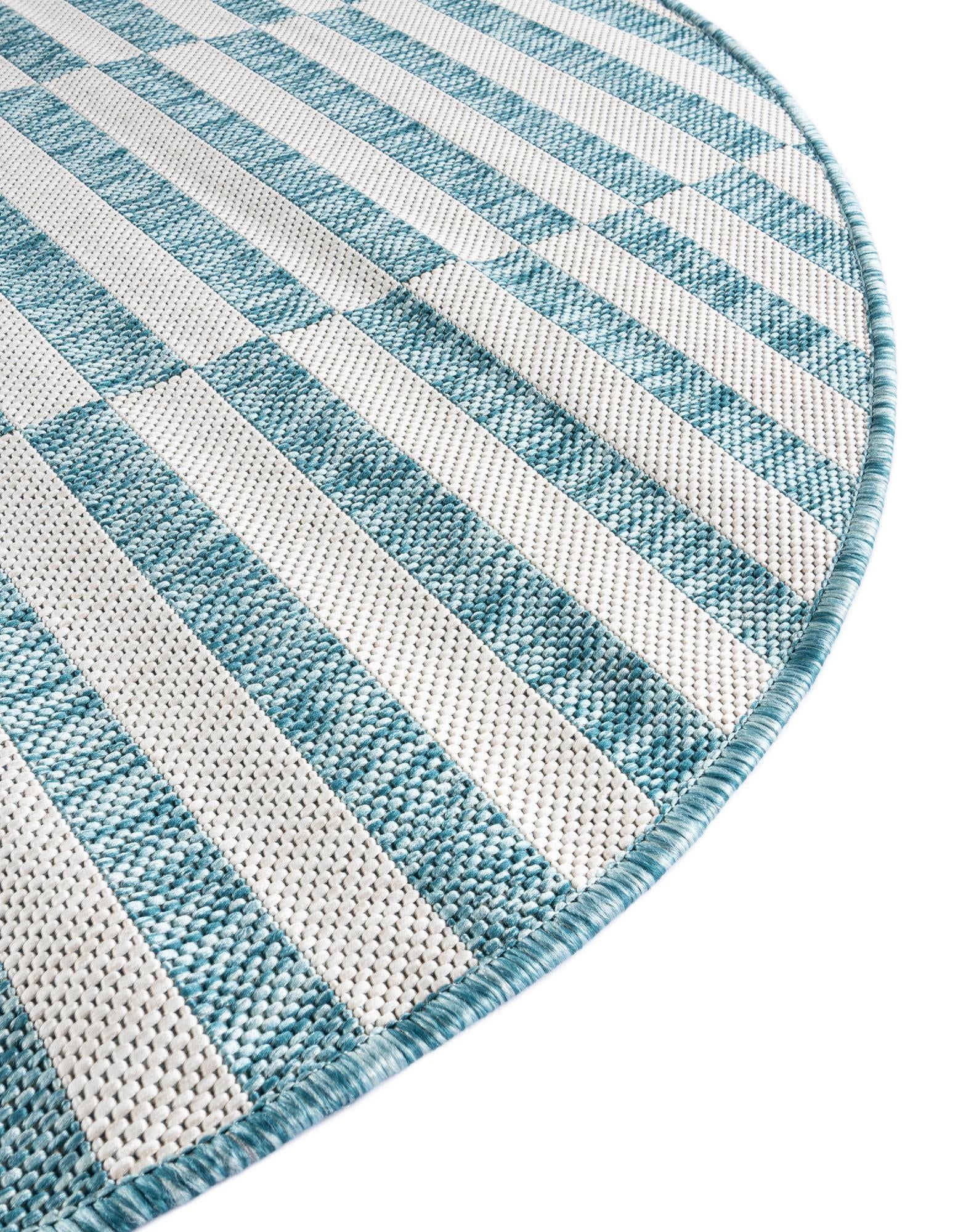 4' x 4' Easy-Clean Striped Indoor / Outdoor Round Rug