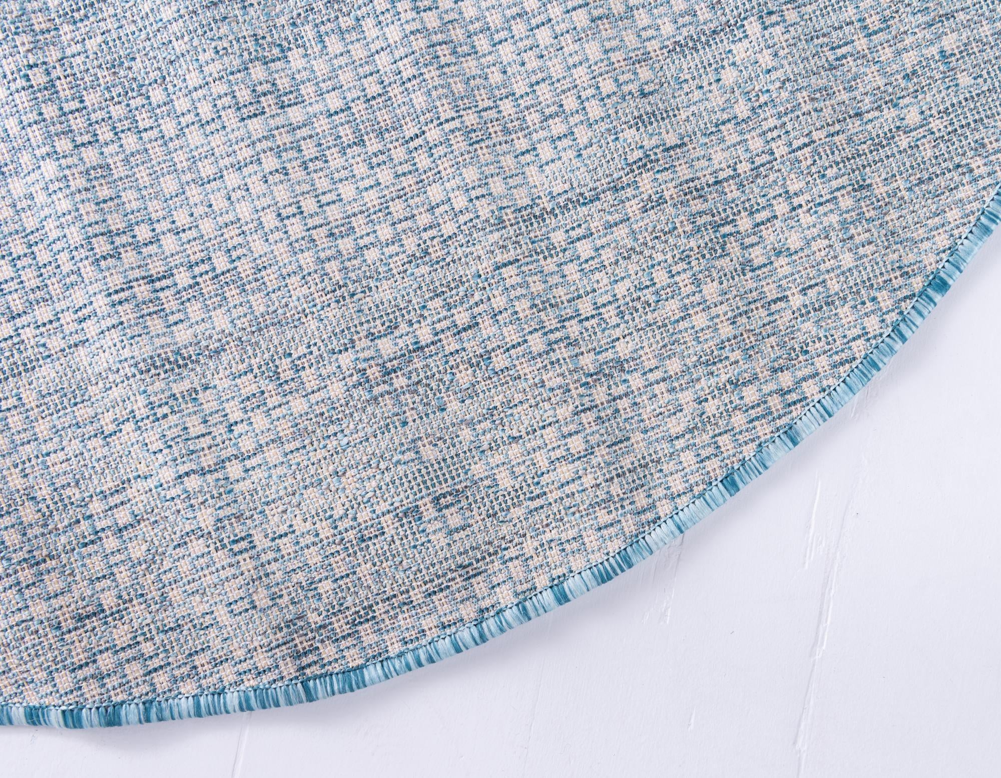 4' x 4' Easy-Clean Traditional Indoor / Outdoor Round Rug