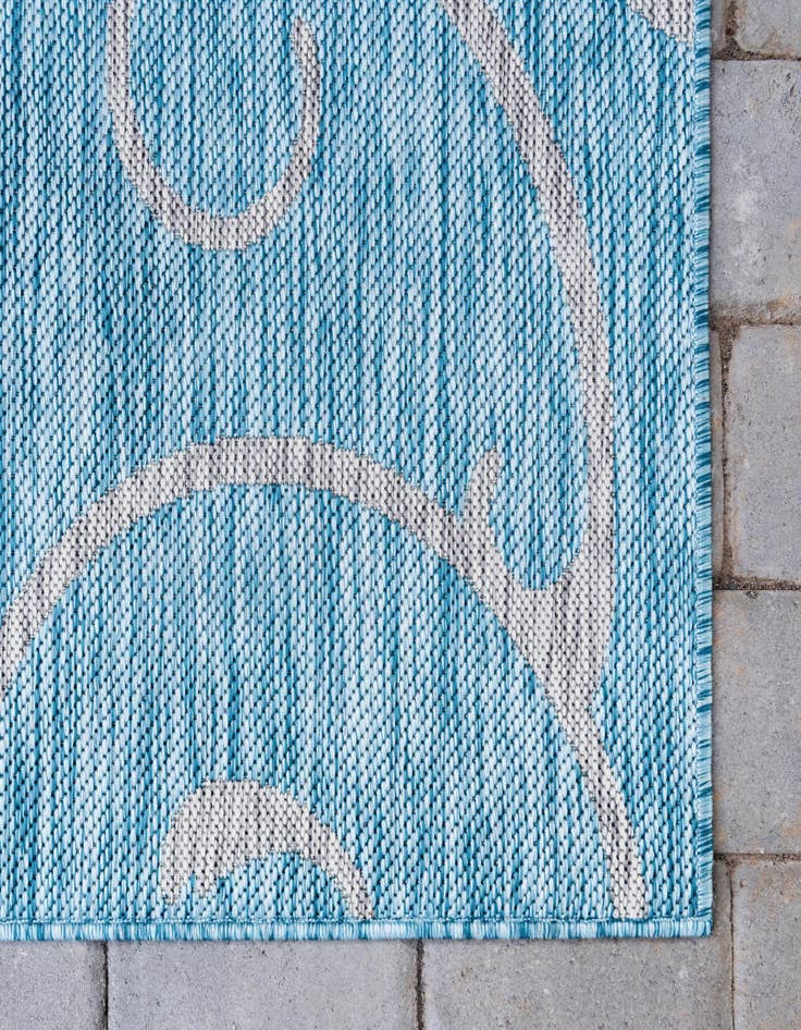 Detail image of 2' x 6'  Washable Botanical Indoor / Outdoor Runner Rug