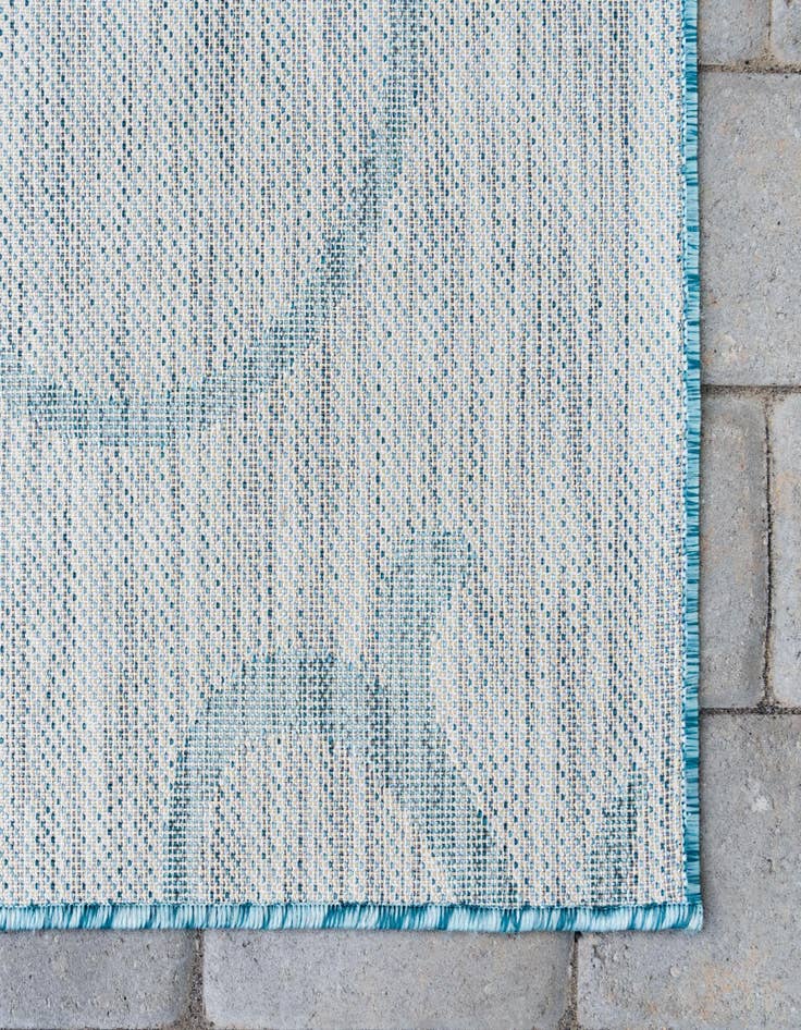 Detail image of 2' x 6'  Washable Botanical Indoor / Outdoor Runner Rug