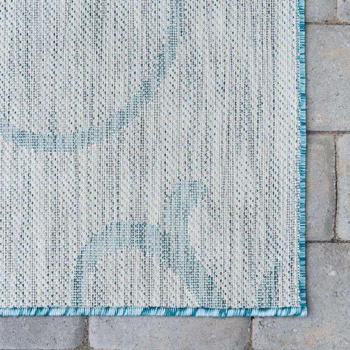 2' x 6' Easy-Clean Botanical Indoor / Outdoor Runner Rug