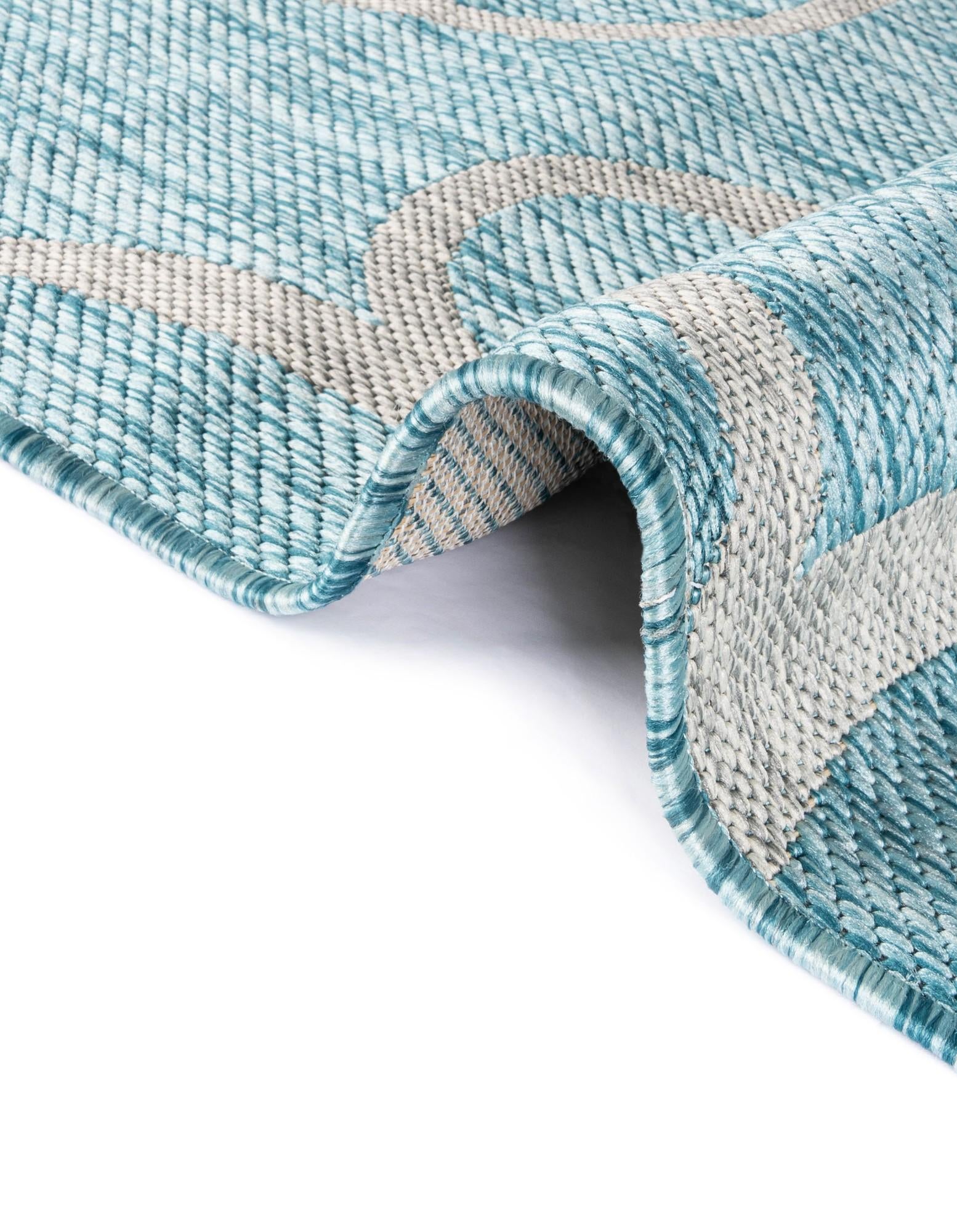 2' x 6' Easy-Clean Botanical Indoor / Outdoor Runner Rug