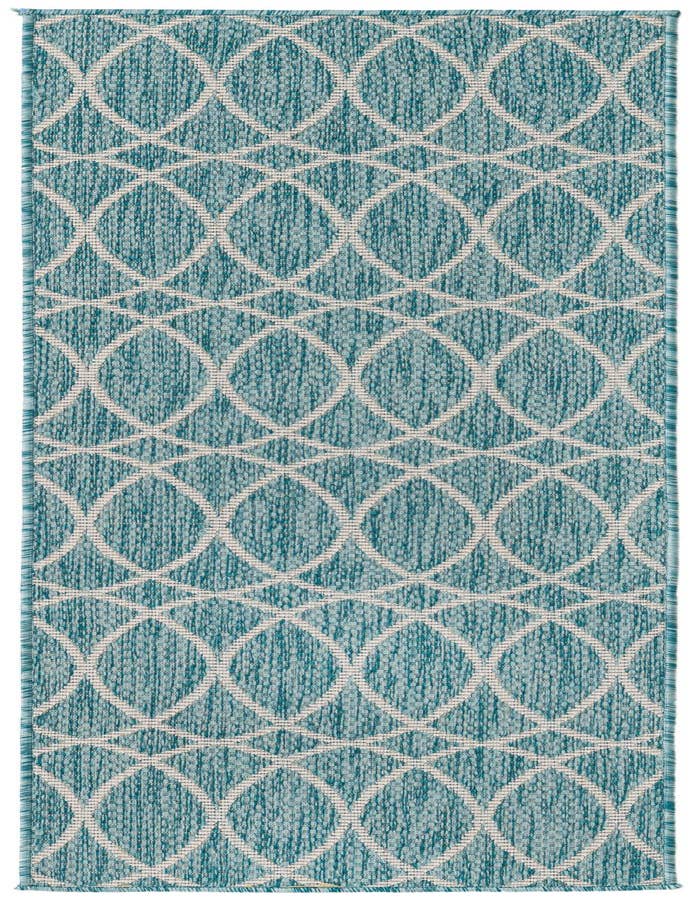 Detail image of 2' x 6' Easy-Clean Lattice Indoor / Outdoor Runner Rug