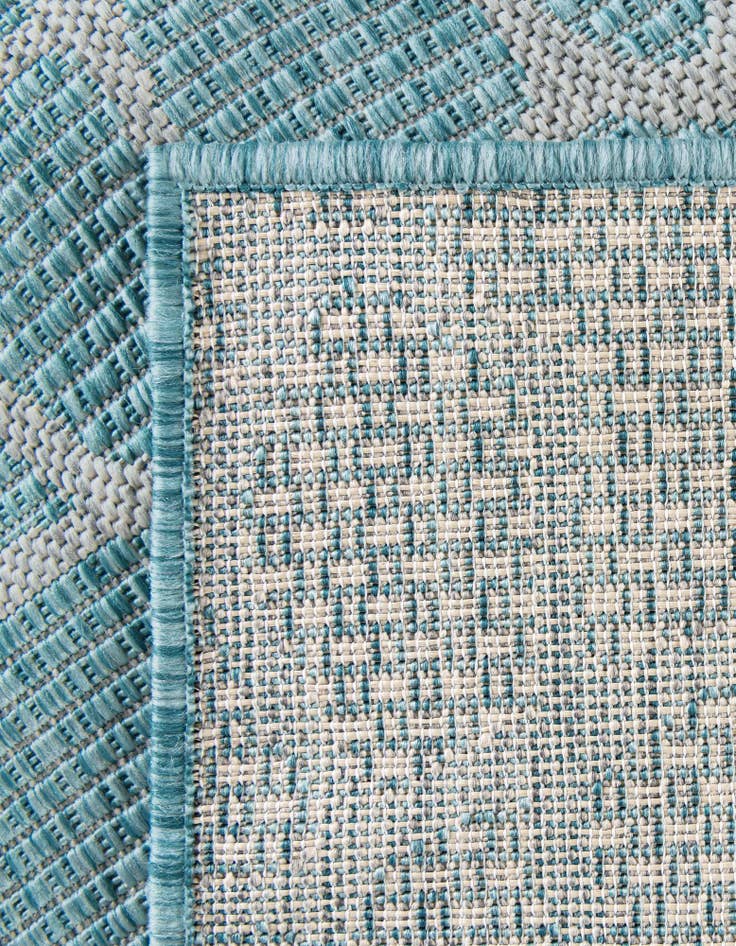 Detail image of 2' x 6' Easy-Clean Safari Indoor / Outdoor Runner Rug