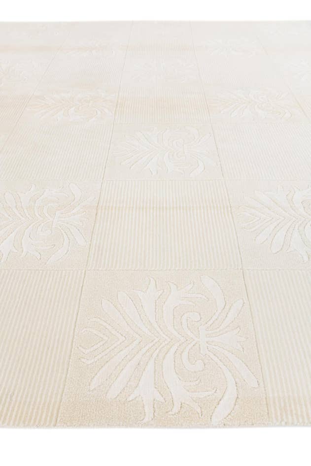 Detail image of 8' x 10' 2 Hand Knotted Darya Wool Rug