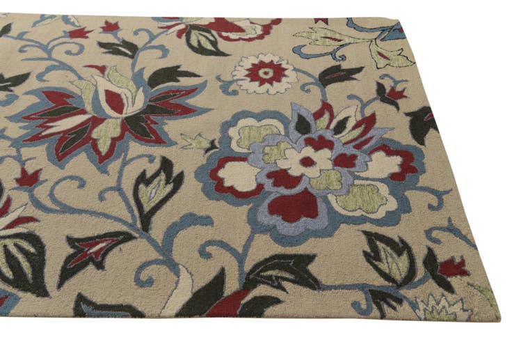 Detail image of 5' x 8' Agra Wool Rug