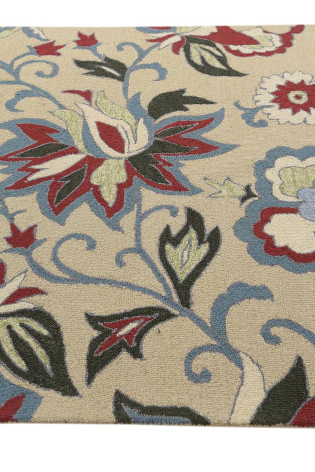 Detail image of 5' x 8' Agra Wool Rug